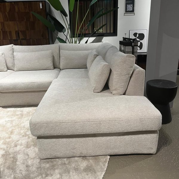Luton Ottoman R - Toro (33) Roomwit (25) Tower Living